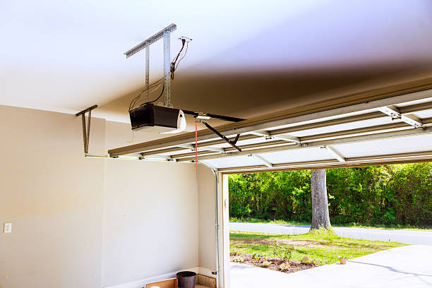 Top rated local Garage Door Panel Replacement specialists in Argentine, MI